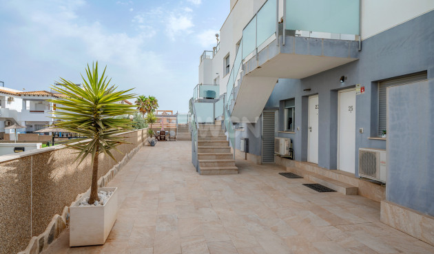 Odsprzedaż - Bungalow - Orihuela Costa - Costa Blanca