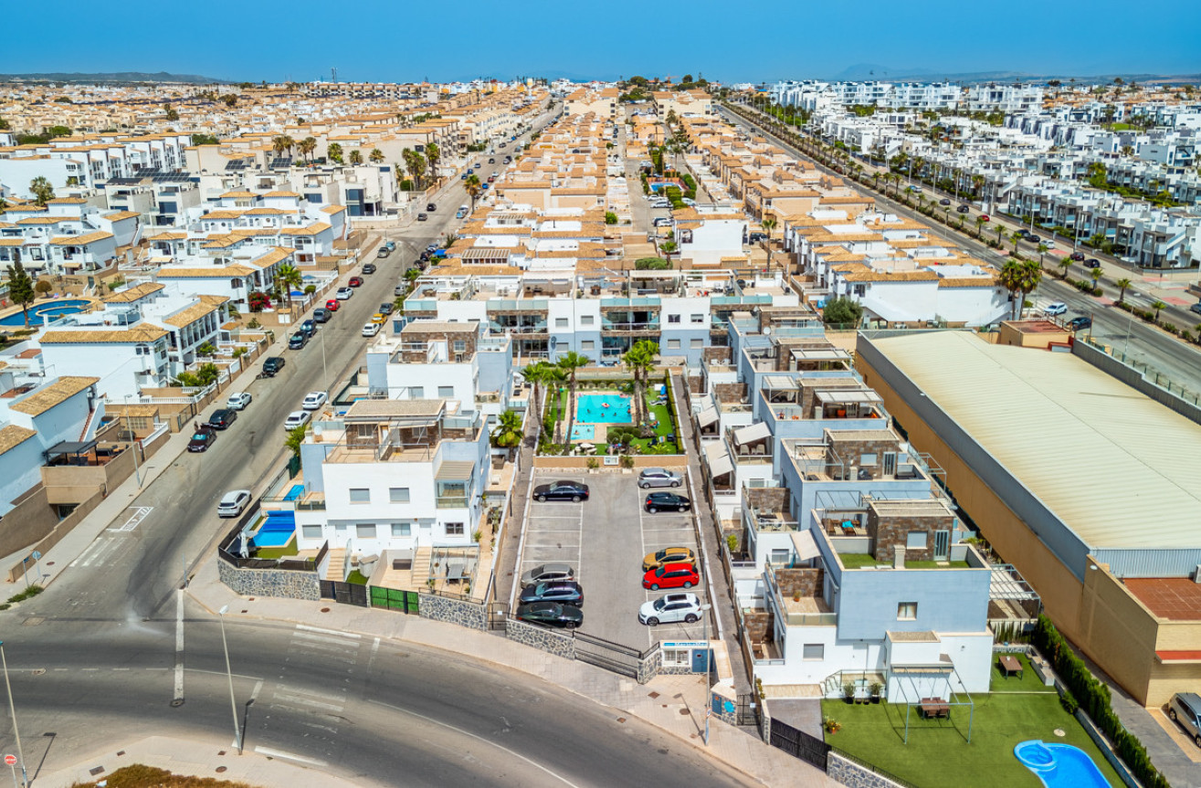Odsprzedaż - Bungalow - Orihuela Costa - Costa Blanca