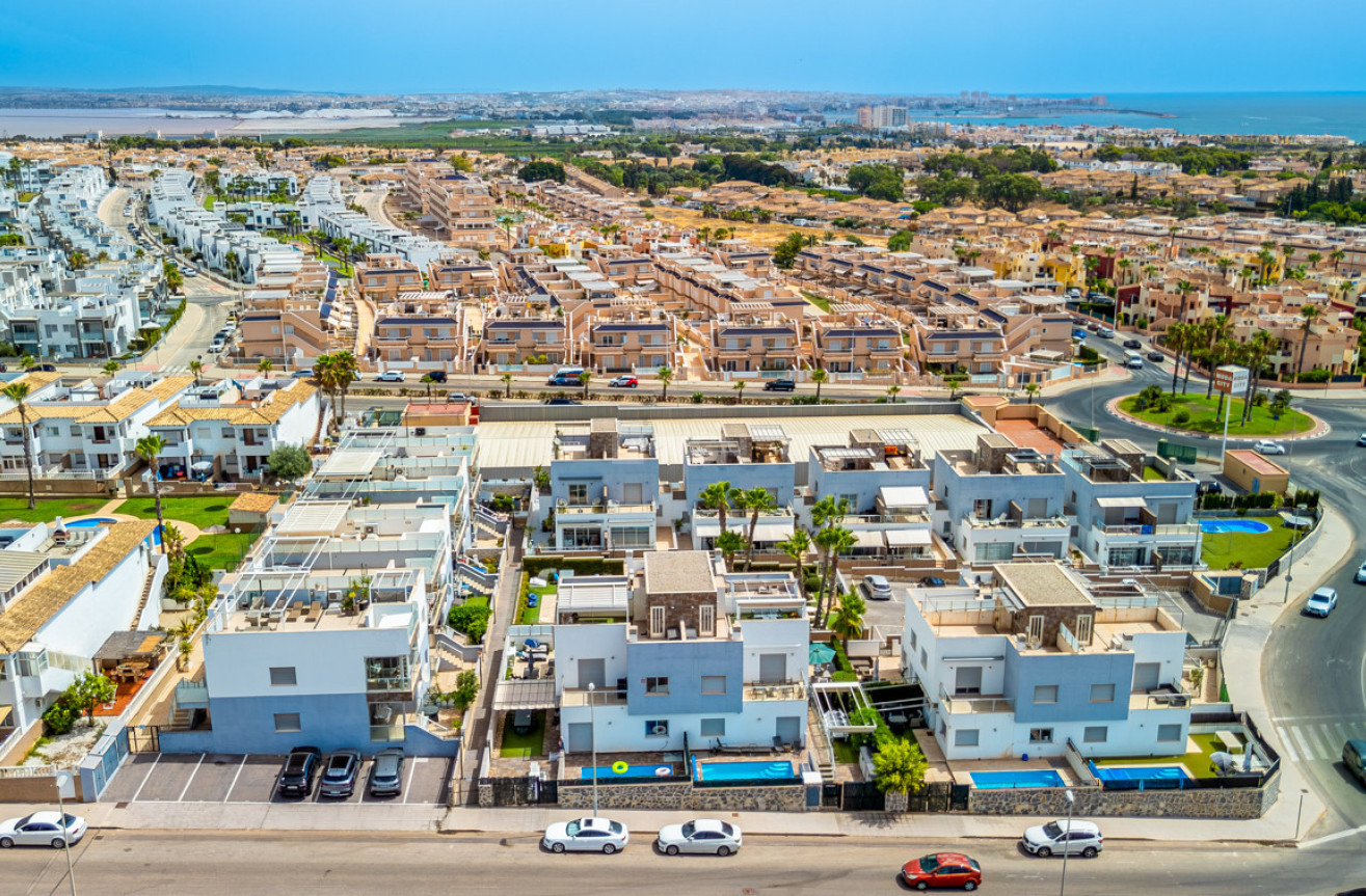 Odsprzedaż - Bungalow - Orihuela Costa - Costa Blanca