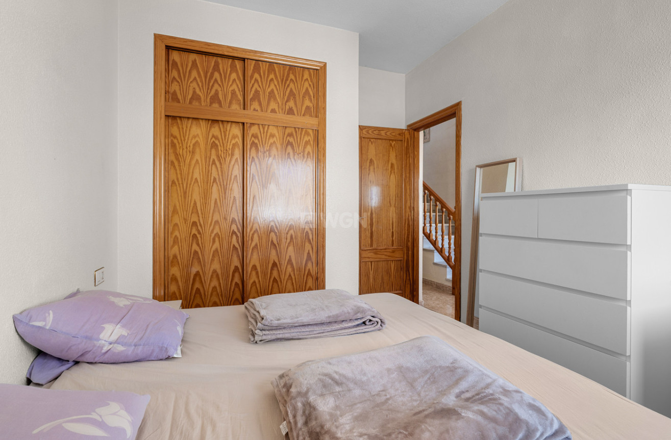 Odsprzedaż - Bungalow - Cabo Roig - Costa Blanca