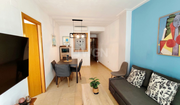 Odsprzedaż - Mieszkanie w bloku - Torrevieja - Costa Blanca