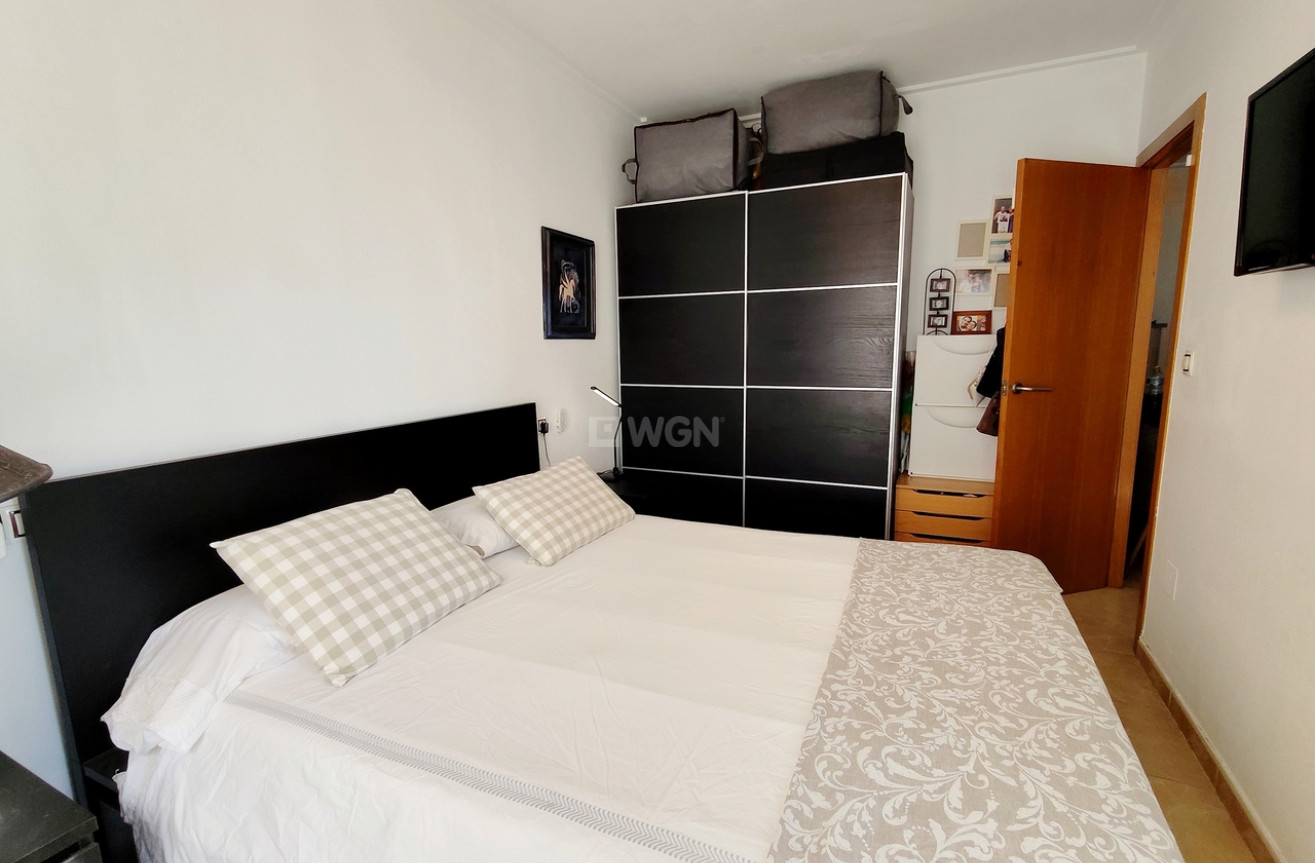 Odsprzedaż - Mieszkanie w bloku - Torrevieja - Costa Blanca