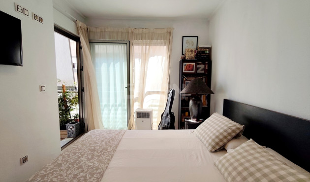 Odsprzedaż - Mieszkanie w bloku - Torrevieja - Costa Blanca