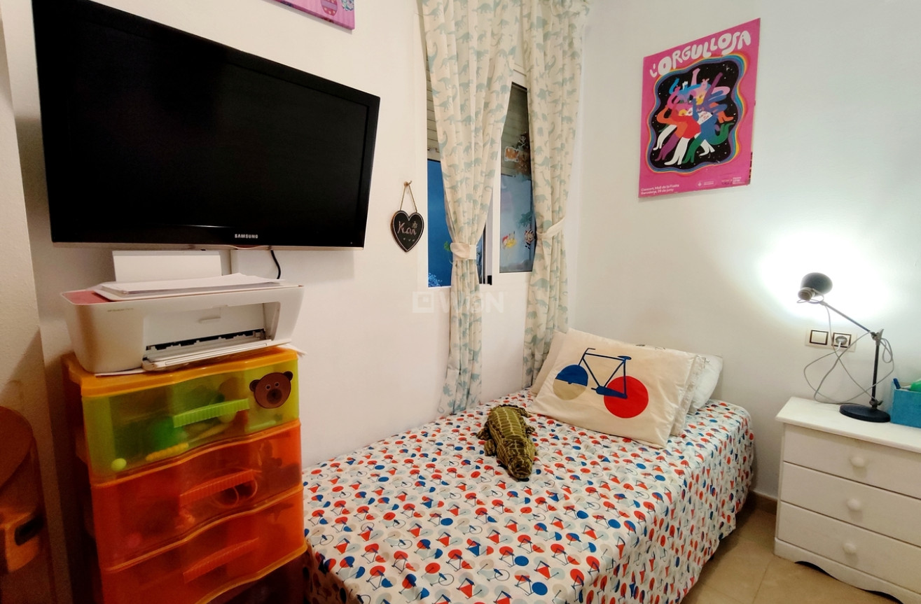 Odsprzedaż - Mieszkanie w bloku - Torrevieja - Costa Blanca