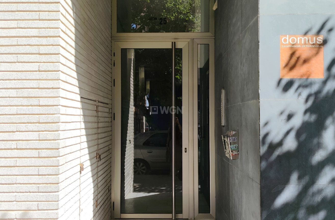 Odsprzedaż - Mieszkanie w bloku - Torrevieja - Costa Blanca