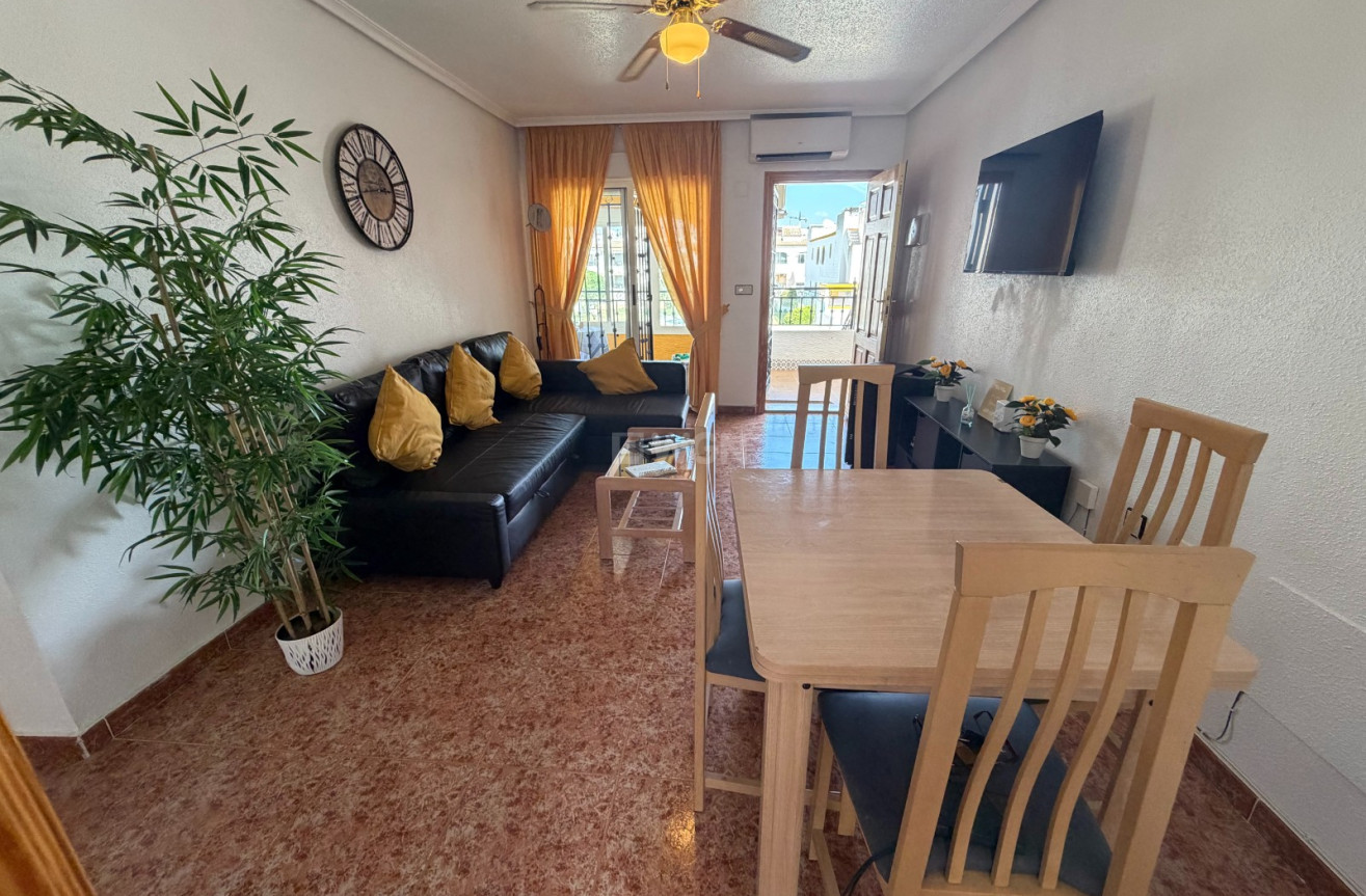 Resale - Apartment / flat - Orihuela - Inland