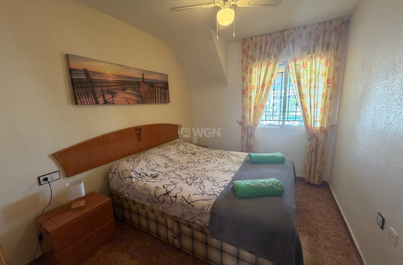 Resale - Apartment / flat - Orihuela - Inland