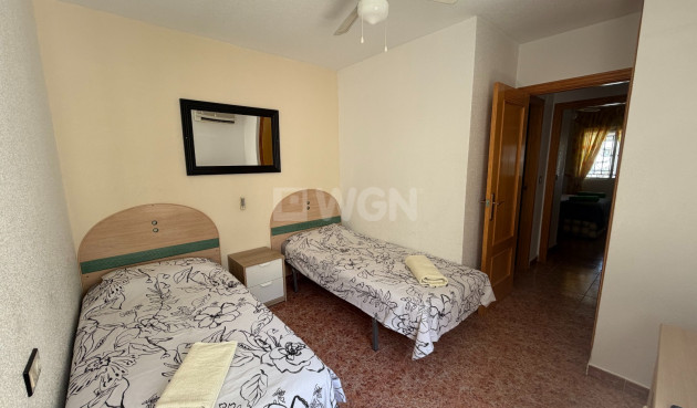 Resale - Apartment / flat - Orihuela - Inland