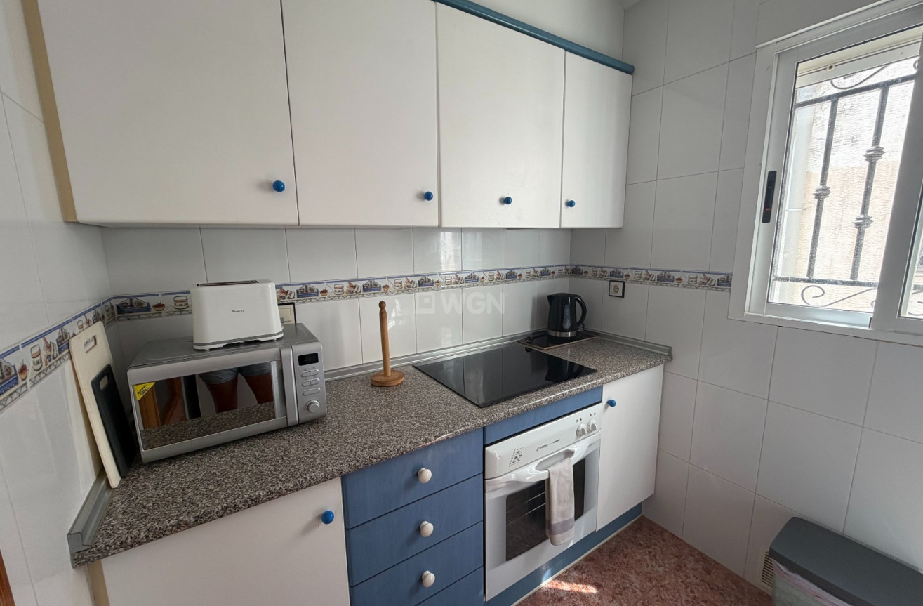 Resale - Apartment / flat - Orihuela - Inland