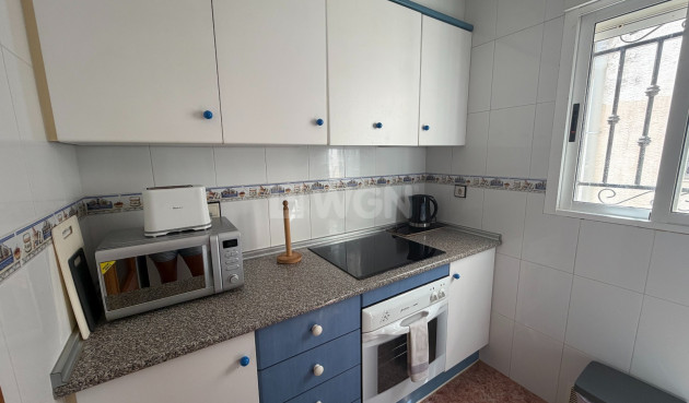 Resale - Apartment / flat - Orihuela - Inland